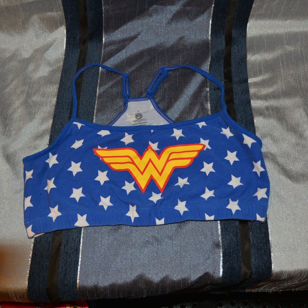 🚫SOLD🚫 Torrid DC Wonder Woman Bralette Bra Size 1 Wireless Blue with Stars